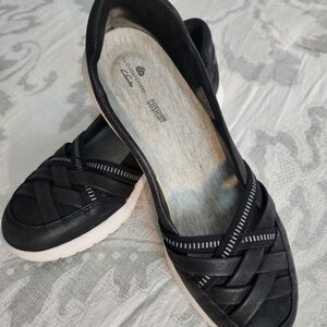 Clarks Women's Black and White Loafers